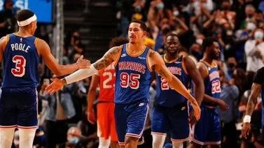 Los Warriors acaban con la racha de 18 triunfos seguidos de los Suns