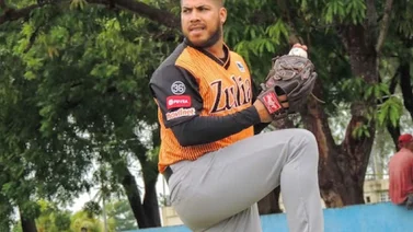Cambio de jugadores entre Tigres y Águilas