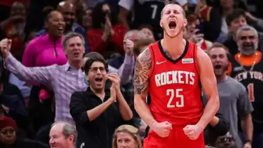 Houston gana y sigue con su increíble remontada Houston gana y sigue con su increíble remontada