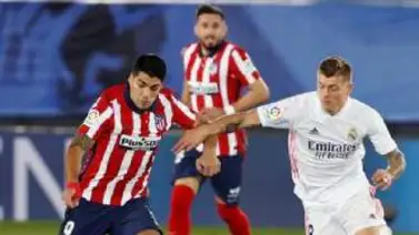 Real Madrid y Atlético protagonizan otro derbi madrileño apasionante Real Madrid y Atlético protagonizan otro derbi madrileño apasionante