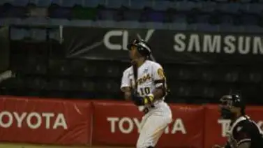 César Valera vive las dos caras de la moneda César Valera vive las dos caras de la moneda