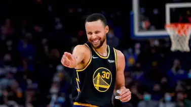 Curry y su récord entra en los "imposibles" de la NBA Curry y su récord entra en los "imposibles" de la NBA