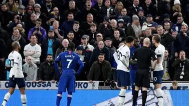 La Premier League suspende cinco partidos por COVID-19 La Premier League suspende cinco partidos por COVID-19