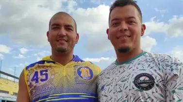 Los hermanos Pérez y la pelota como religión Los hermanos Pérez y la pelota como religión