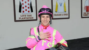Junior Alvarado gana en Estados Unidos con ejemplar que tiene nombre venezolano