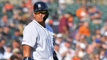 ¿Qué lugar en la alineación debe ocupar Miguel Cabrera con la llegada de Javier Báez?