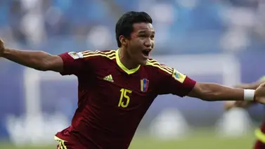 Samuel Sosa jugará con Academia Puerto Cabello Samuel Sosa jugará con Academia Puerto Cabello