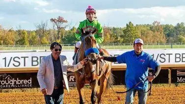 Mychel Sánchez gana tres y es el primero que llega a esta cantidad de victorias en Parx Racing Mychel Sánchez gana tres y es el primero que llega a esta cantidad de victorias en Parx Racing