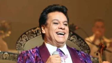 Revelan datos sexuales de espionaje sobre Juan Gabriel