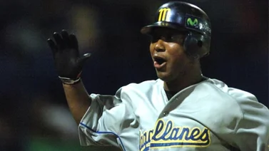Melvin Mora: el gran muchacho que llega a su cumpleaños 50