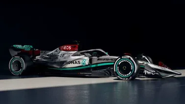 Mercedes al ataque: la escudería presenta su W13