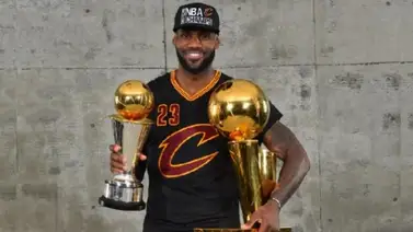 LeBron James abre las puertas a Cavaliers LeBron James abre las puertas a Cavaliers