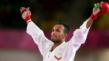 El exatleta olímpico, Andrés Madera, competirá en la cuarta temporada del Karate Combat