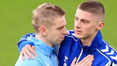 Oleksandr Zinchenko rompe en llanto tras muestras de apoyo por Ucrania Oleksandr Zinchenko rompe en llanto tras muestras de apoyo por Ucrania