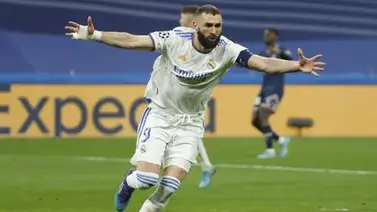 Karim Benzema: una estampa histórica en el Bernabéu Karim Benzema: una estampa histórica en el Bernabéu