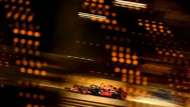Max Verstappen es el más rápido en los entrenamientos del GP de Bahréin y Hamilton no vence al cronómetro Max Verstappen es el más rápido en los entrenamientos del GP de Bahréin y Hamilton no vence al cronómetro