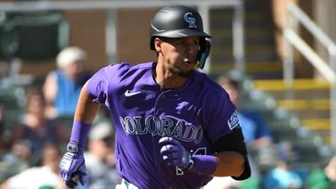 MLB: Ezequiel Tovar la ve como un melón y castiga a los Dodgers (+Video)