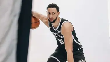 Ben Simmons enfrenta a los Sixers para exigir un pago "adeudado" Ben Simmons enfrenta a los Sixers para exigir un pago "adeudado"