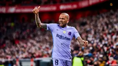 Dani Alves manda un claro mensaje tras la caída del Barça Dani Alves manda un claro mensaje tras la caída del Barça