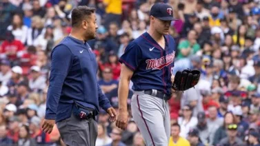 MLB: Sonny Gray sale en la segunda entrada y es otro lesionado de los Mellizos (+Video)