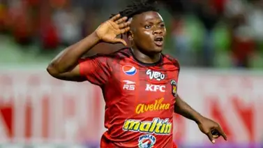 Akinyoola y Guarirapa liquidan al Táchira en el Clásico Akinyoola y Guarirapa liquidan al Táchira en el Clásico
