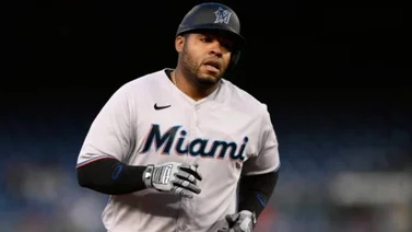 Así fue el primer cuadrangular de Jesús Aguilar (+ Video)
