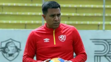 César Farías debuta con victoria en Ecuador César Farías debuta con victoria en Ecuador