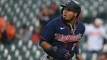 MLB: Luis Arráez da positivo a Covid-19