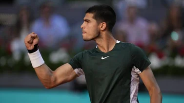 Carlos Alcaraz vence a Djokovic y se mete en la final de Madrid