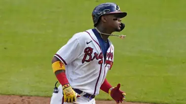 Ronald Acuña Jr. lidera a los Bravos en poder y velocidad Ronald Acuña Jr. lidera a los Bravos en poder y velocidad
