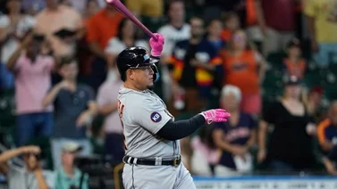 Miguel Cabrera conecta hit e iguala a leyenda de los Medias Rojas