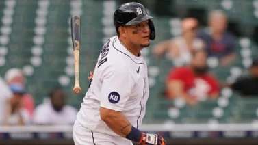 Miguel Cabrera pega hit para superar al "Come Pollo" (+VIDEO)