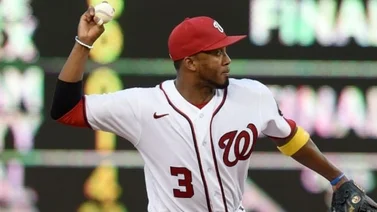 MLB: Mira la joya defensiva de Alcides Escobar (+Video)