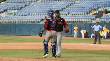 Samanes cae por segundo día seguido frente a Líderes Samanes cae por segundo día seguido frente a Líderes