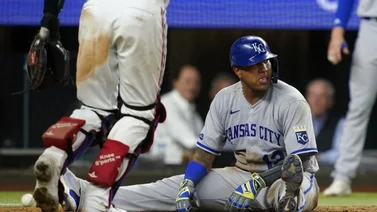 MLB: Kansas City coloca a Salvador Pérez en la lista de lesionados de 10 días