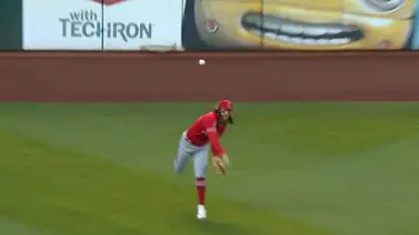 MLB: Brandon Marsh protagoniza la "comiquita" en derrota de Anaheim (+video) MLB: Brandon Marsh protagoniza la "comiquita" en derrota de Anaheim (+video)