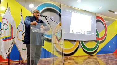 ¿Cuánto tiempo estuvo Eduardo Álvarez en la presidencia del COV?