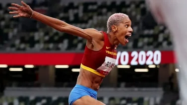 Récord mundial de Yulimar Rojas sigue vigente