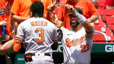 MLB: Robinson Chirinos muestra su poder ante los Yankees (VIDEO) MLB: Robinson Chirinos muestra su poder ante los Yankees (VIDEO)