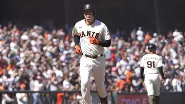 MLB: Wilmer Flores se la desaparece a Robert Suárez (+VIDEO) MLB: Wilmer Flores se la desaparece a Robert Suárez (+VIDEO)