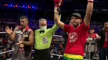 El boxeador venezolano, Bolivita Uzcategui ganó por la vía del nocaut (+Video)