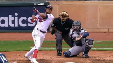 La leyenda Rod Carew alaba el swing de Luis Arráez La leyenda Rod Carew alaba el swing de Luis Arráez