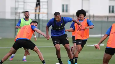 La Vinotinto invade Murcia, de cara a los amistosos y el Torneo Maurice Revello La Vinotinto invade Murcia, de cara a los amistosos y el Torneo Maurice Revello