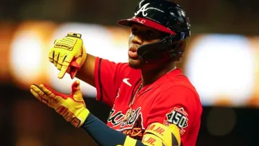 MLB: Ronald Acuña como emergente revive a los Bravos (+Video)