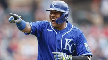 MLB: Salvador Pérez regresa listo para catchear este domingo