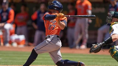 MLB: José Altuve sube al 5to puesto de jonrones en la historia de los Astros