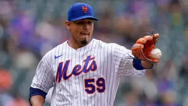 Padre de Carlos Carrasco lo ve lanzar por primera vez en MLB Padre de Carlos Carrasco lo ve lanzar por primera vez en MLB