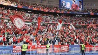 UEFA se disculpa con los aficionados por disturbios en el Stade de France UEFA se disculpa con los aficionados por disturbios en el Stade de France