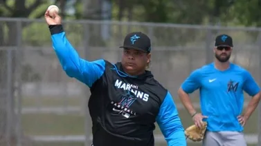 MLB: Willians Astudillo una vez más al montículo