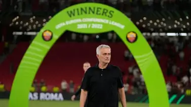 El PSG está desesperado por ganar... ¡quiere a José Mourinho en el banquillo! El PSG está desesperado por ganar... ¡quiere a José Mourinho en el banquillo!